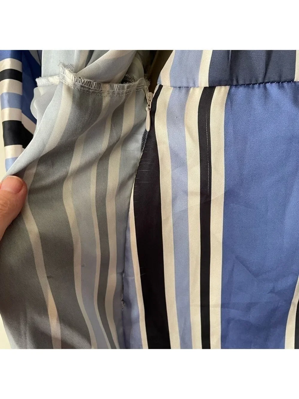 Zara Satin Striped Skort Romper Blue White Wrap V Neck NWT Size Small - Picture 14 of 16